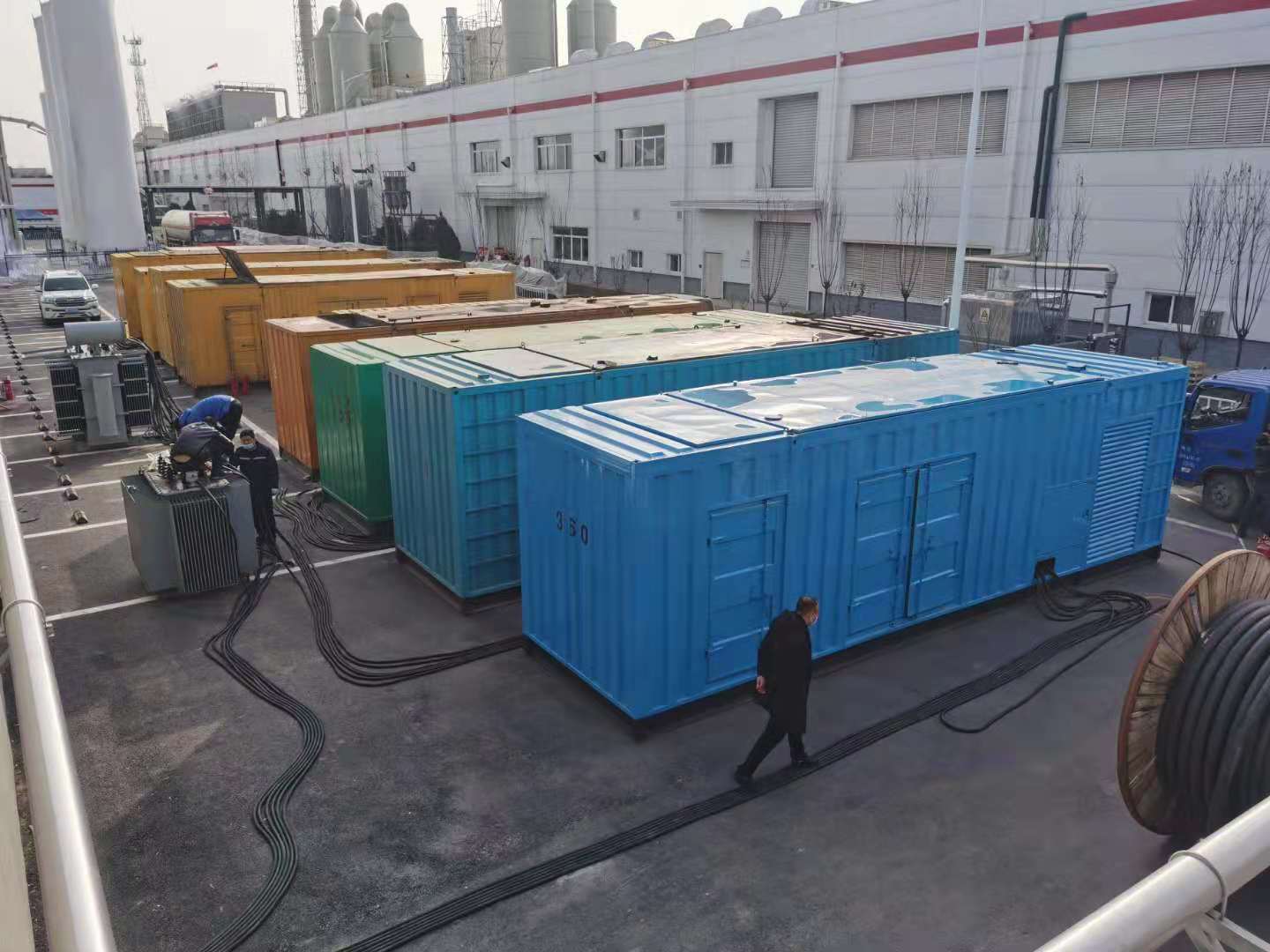 东港发电机出租-两相发电机与三相发电机有何区别?